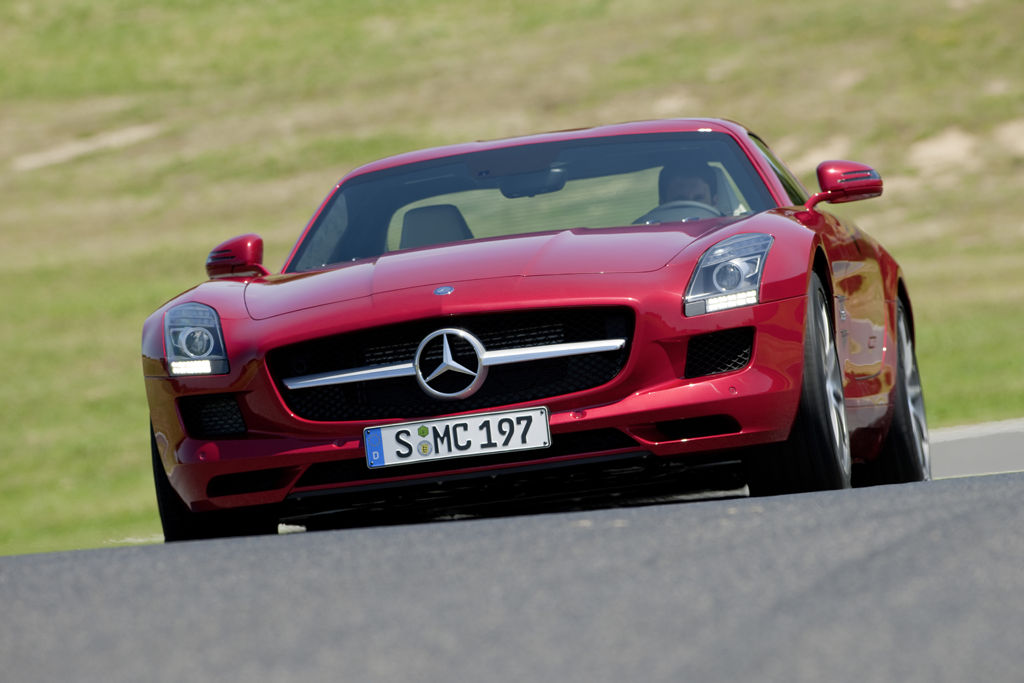 Mercedes-Benz SLS AMG | Zdjęcie #33