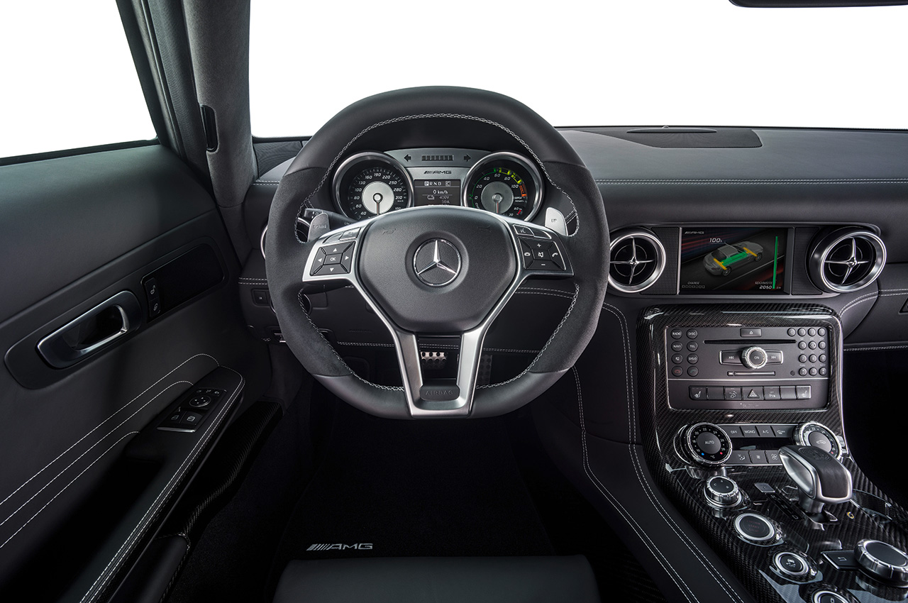 Mercedes-Benz SLS AMG Electric Drive | Zdjęcie #10