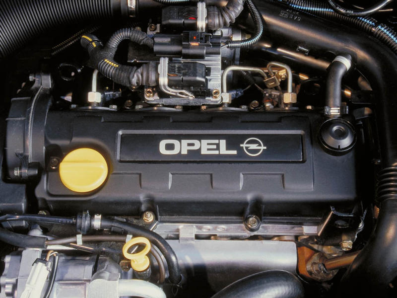 Opel Speedster Turbo | Zdjęcie #11