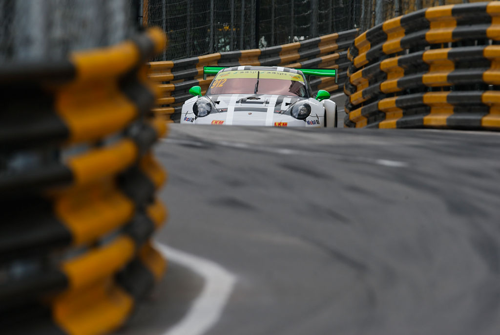 Porsche 911 GT3 R | Zdjęcie #30