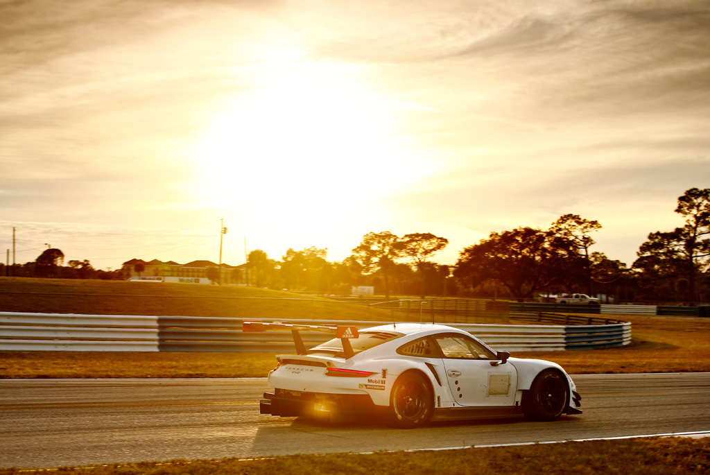Porsche 911 RSR | Zdjęcie #136