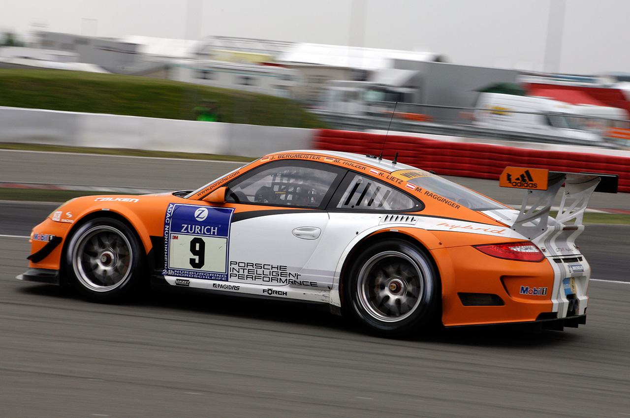 Porsche 911 GT3 R Hybrid | Zdjęcie #54