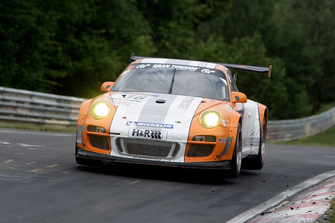 Porsche 911 GT3 R Hybrid 2.0 | Zdjęcie #40