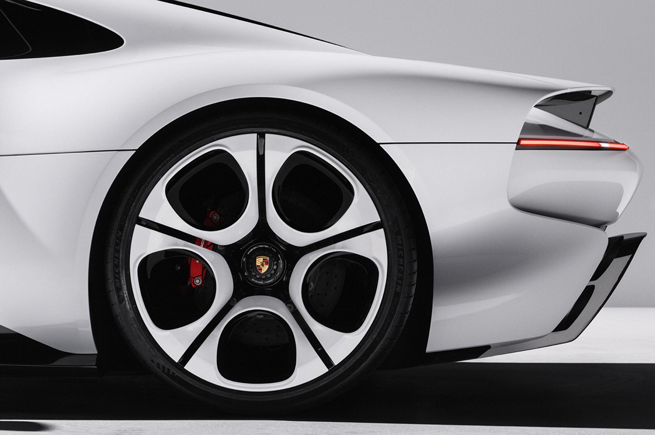 Porsche Mission S | Zdjęcie #11