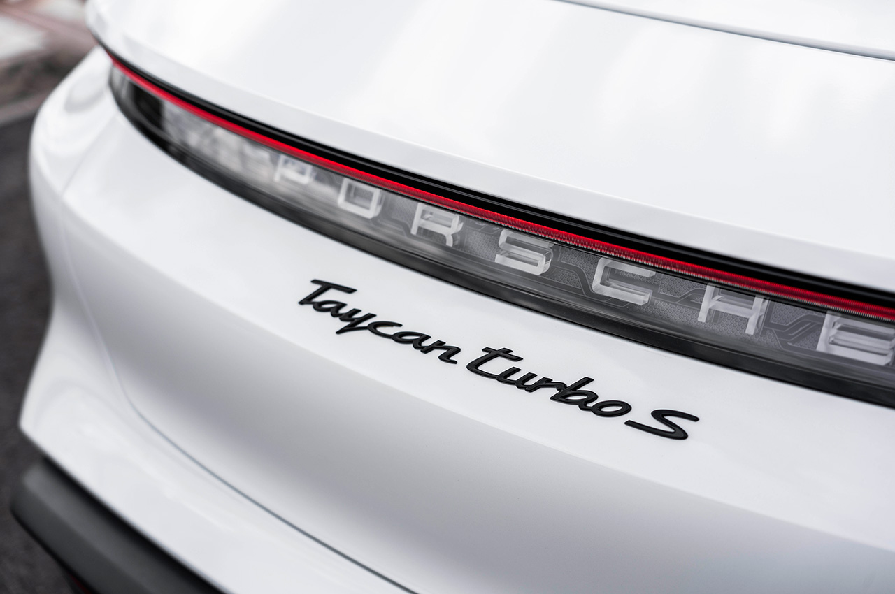 Porsche Taycan Turbo S | Zdjęcie #78