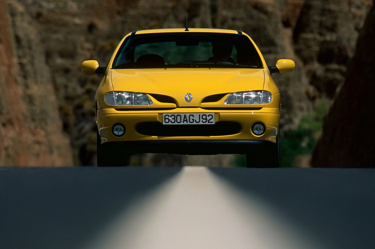 Renault Megane Coupe | Zdjęcie #13