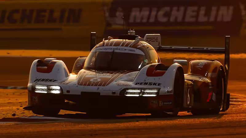 Zdjęcie Porsche 963