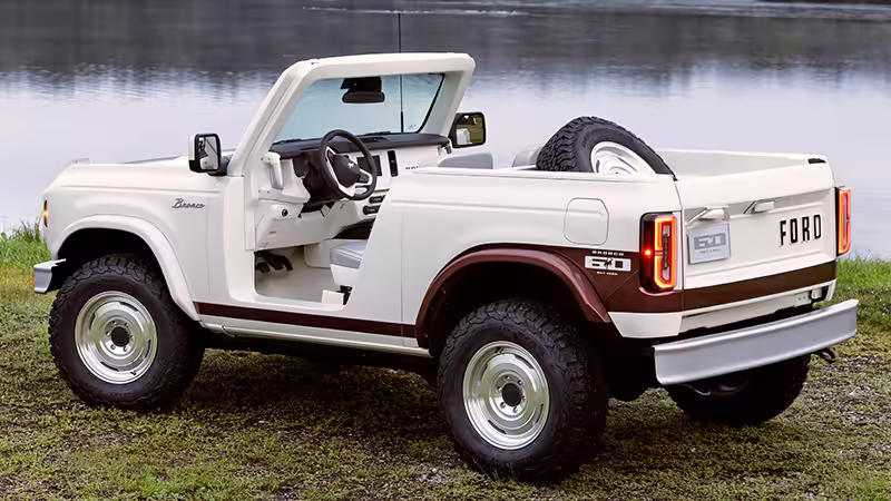 Zdjęcie Ford Bronco Roadster