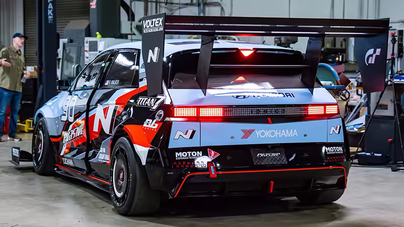 Hyundai Ioniq 5 N Evasive Pikes Peak Zdjęcie Hyundai Ioniq 5 N Evasive Pikes Peak