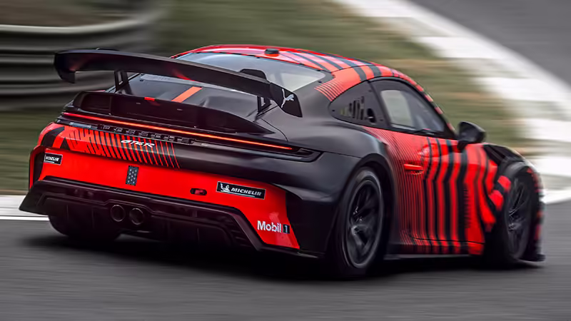 Zdjęcie Porsche 911 GT4 R