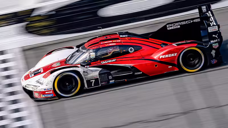 Zdjęcie Porsche 963