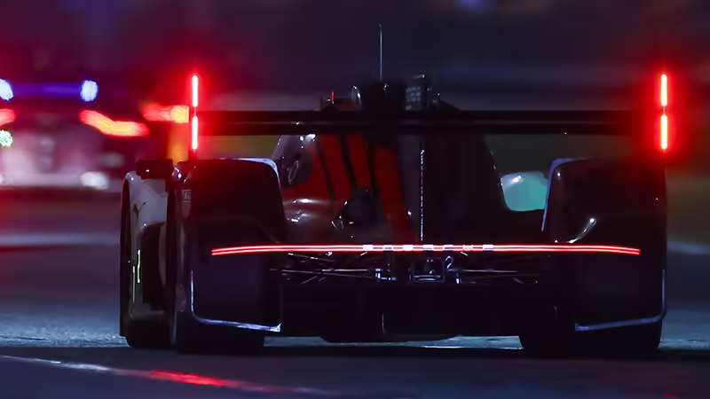 Zdjęcie Porsche 963