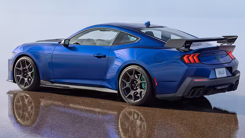 Zdjęcie Ford Mustang Dark Horse SC