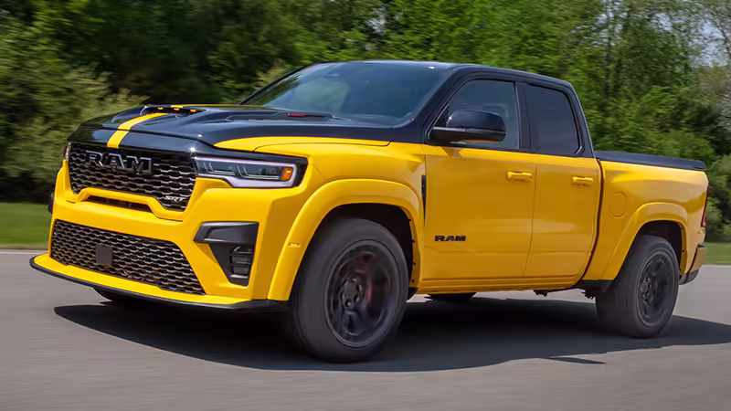 Zdjęcie Ram 1500 Rumble Bee SRT