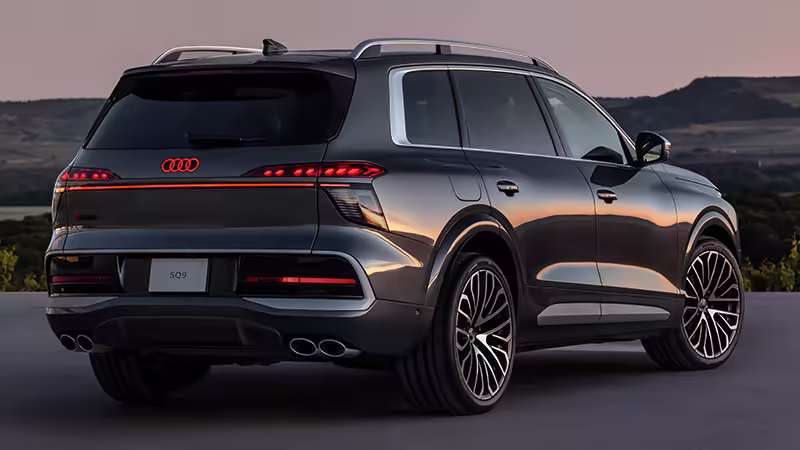 Zdjęcie Audi SQ9