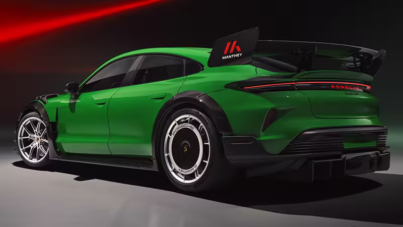 Zdjęcie Porsche Taycan Turbo GT Manthey Kit